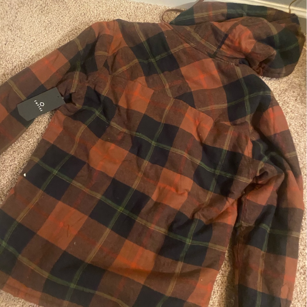 Men’s flannel - Picture 2 of 5